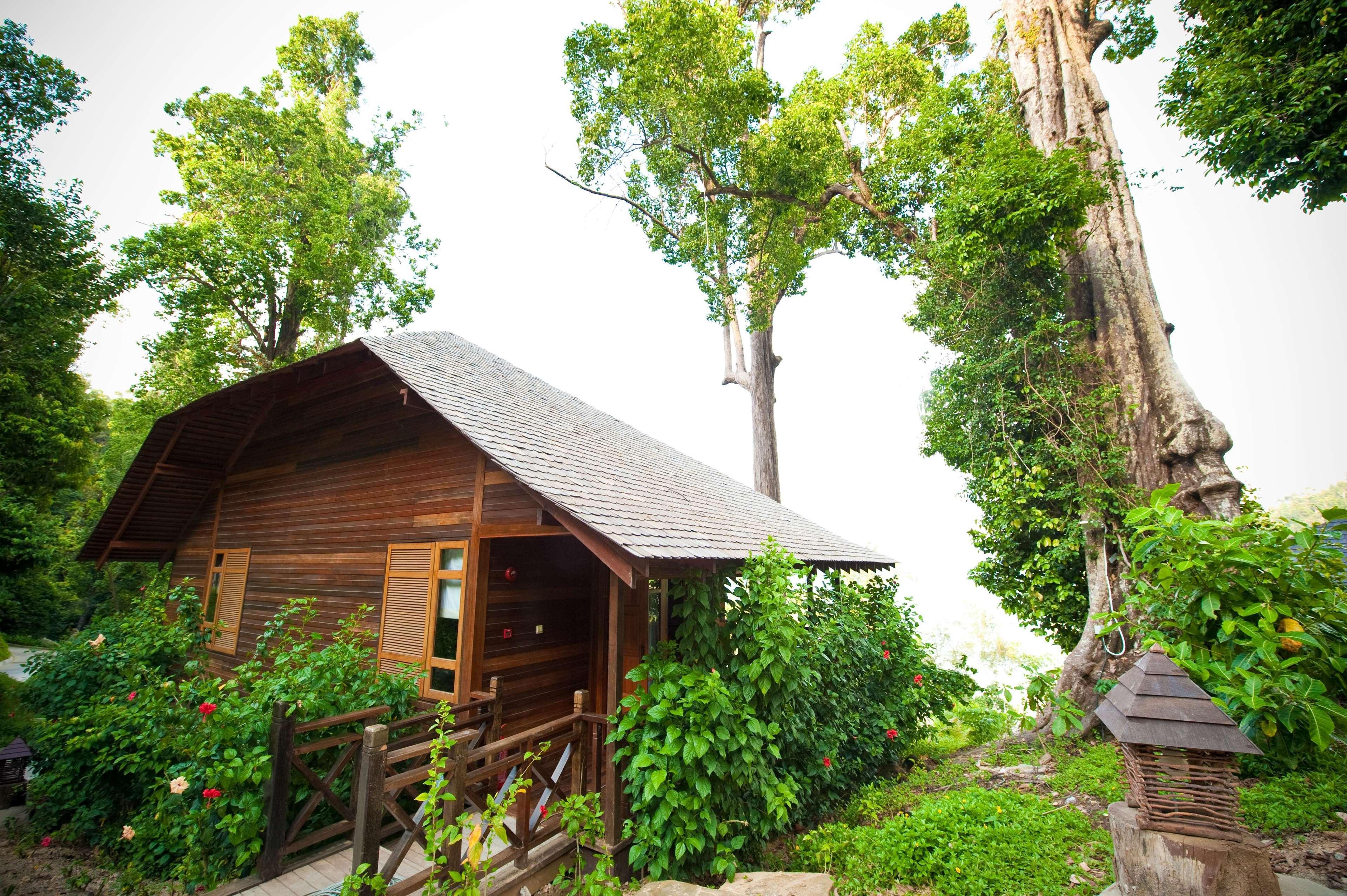 Bunga Raya Island Resort & Spa Gaya Island Εξωτερικό φωτογραφία